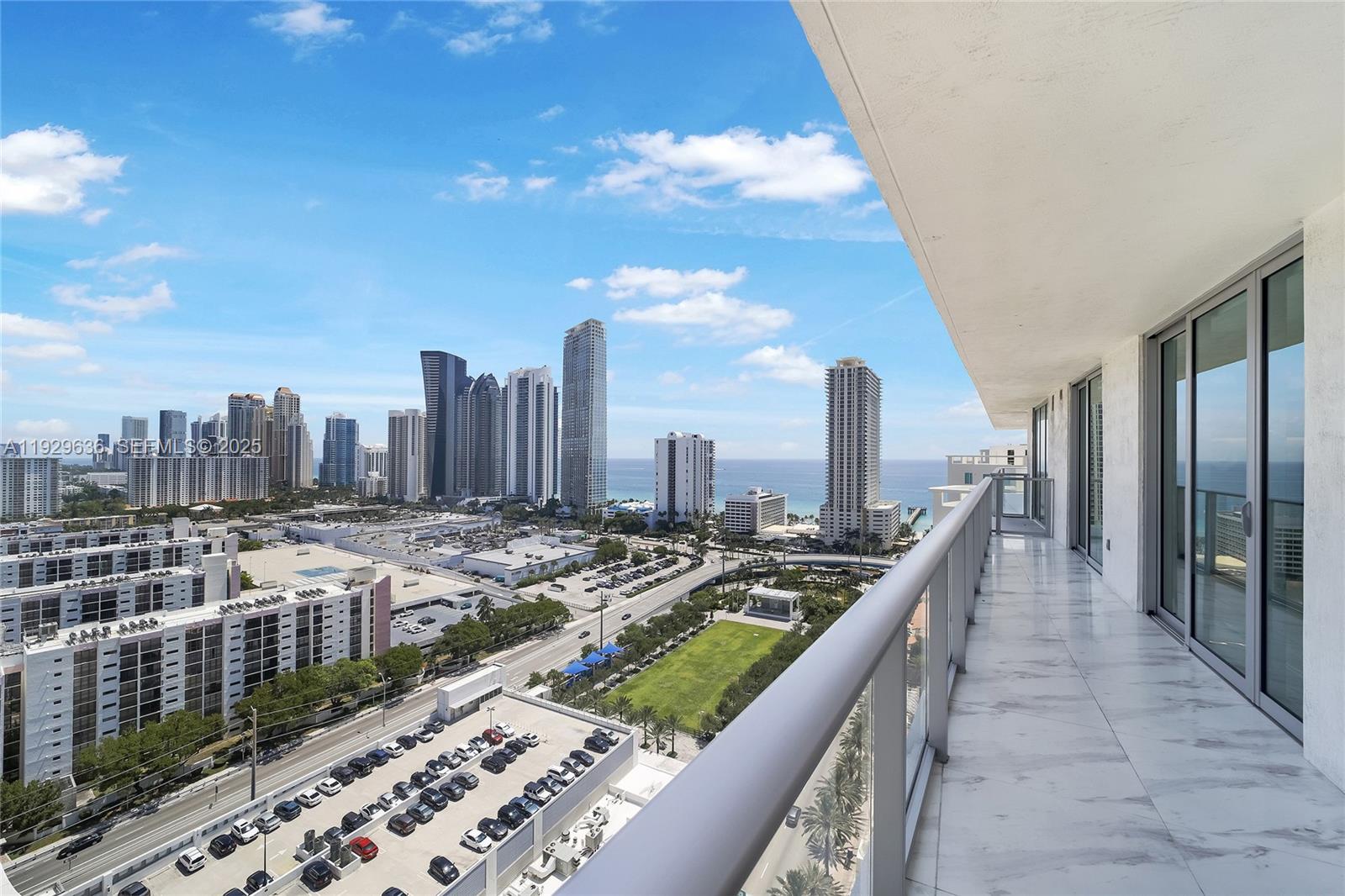 PARQUE TOWERS CONDO - Residential Lease