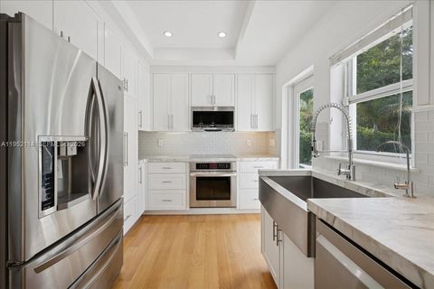 2910 Calusa St Miami FL 33133