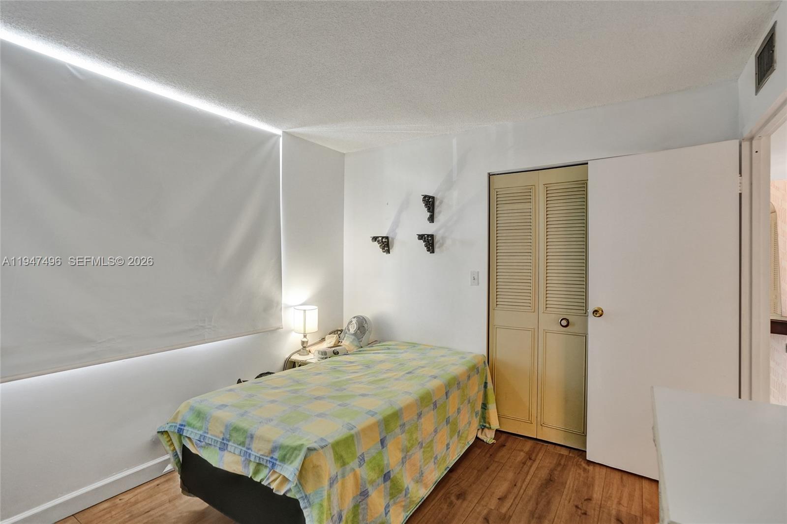 CYPRESS CHASE CONDO NO 1 - Residential