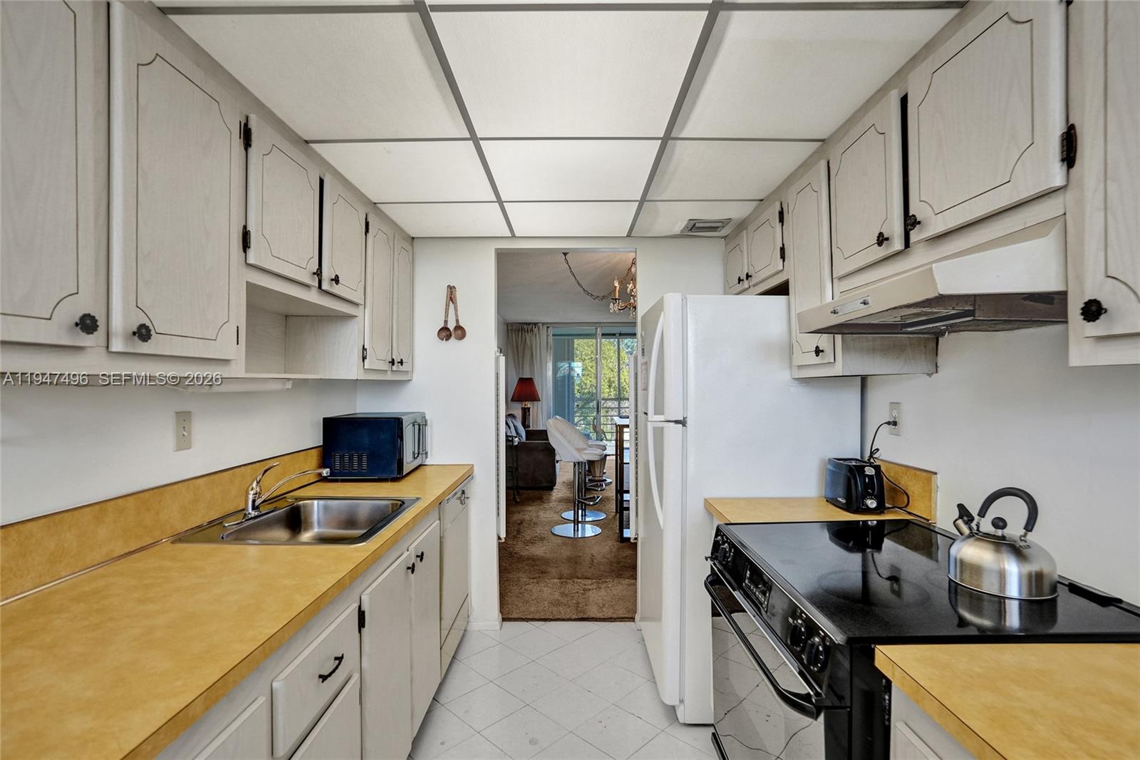 CYPRESS CHASE CONDO NO 1 - Residential