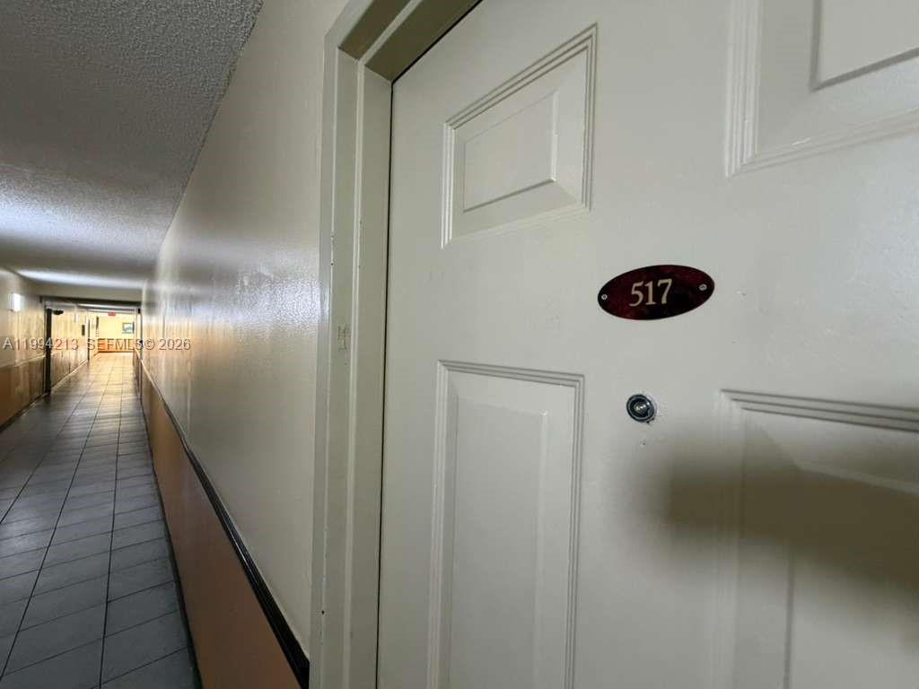 FONTAINEBLEAU GARDENS CON - Residential Lease