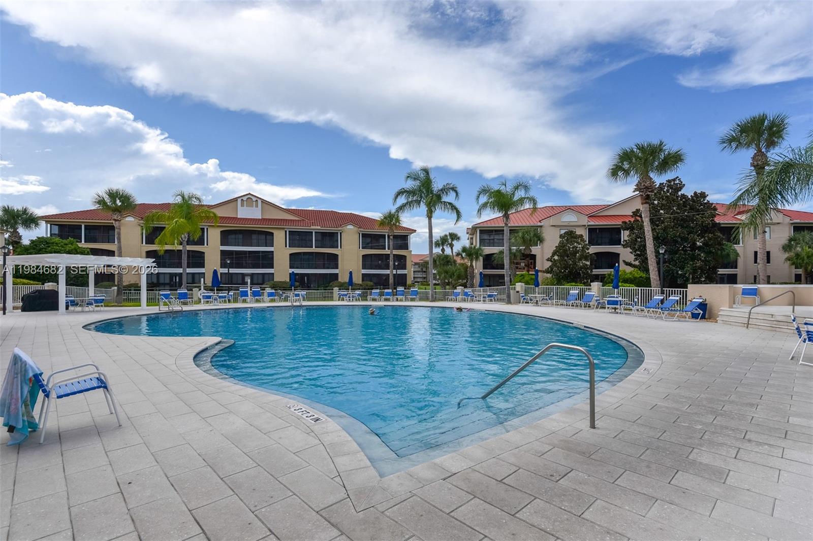 Bouchelle Island Condo - Residential