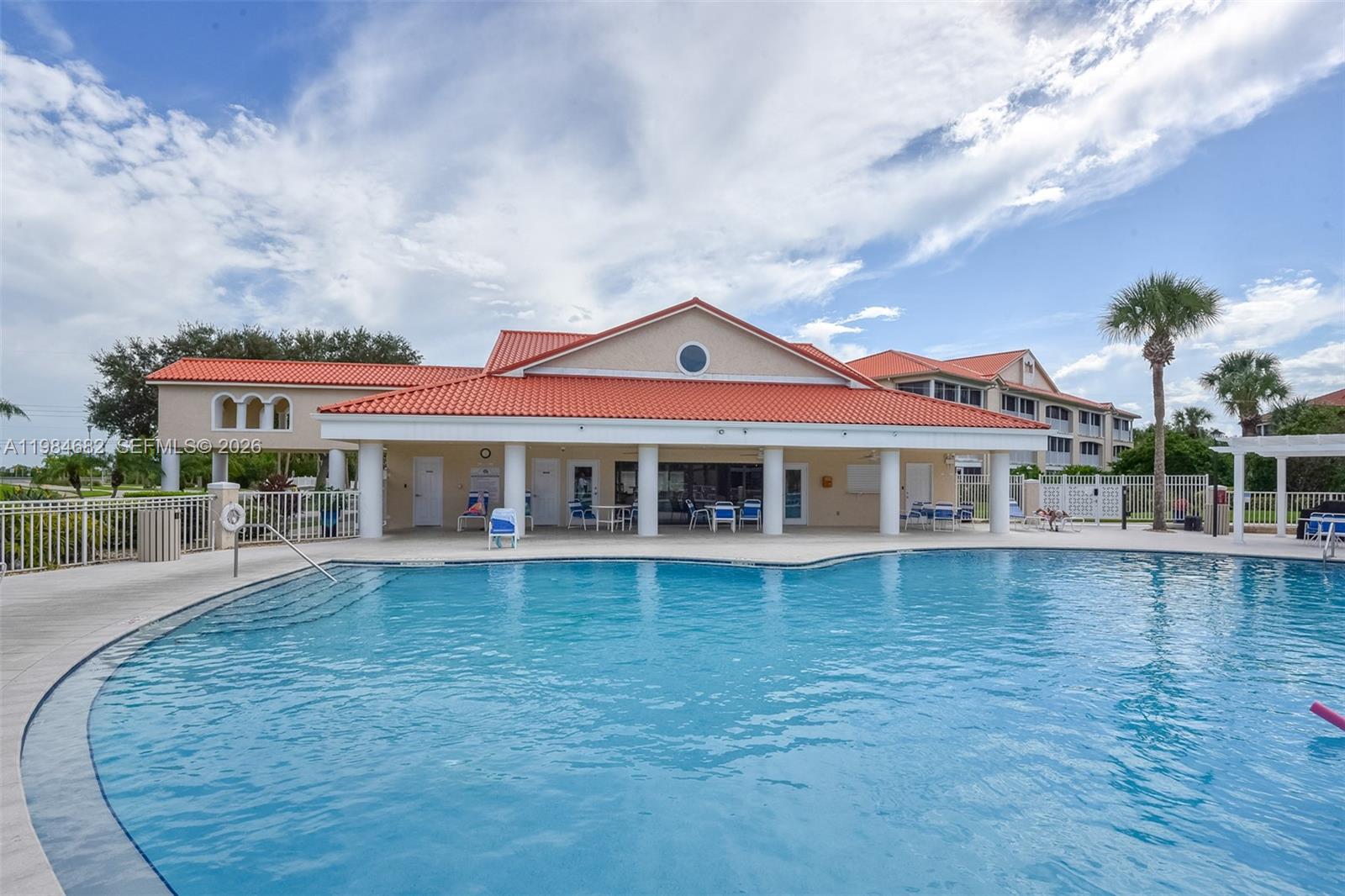 Bouchelle Island Condo - Residential