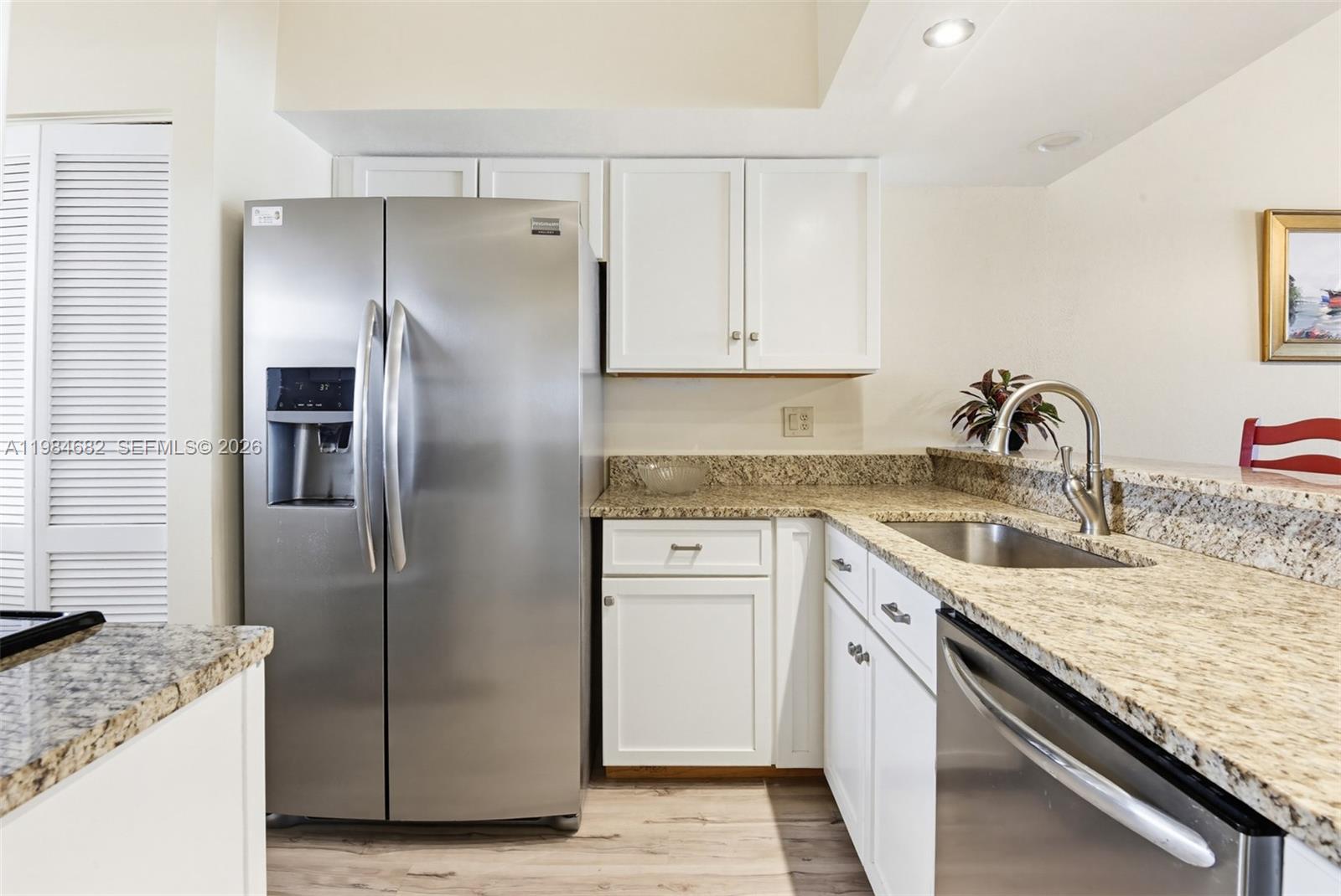 Bouchelle Island Condo - Residential