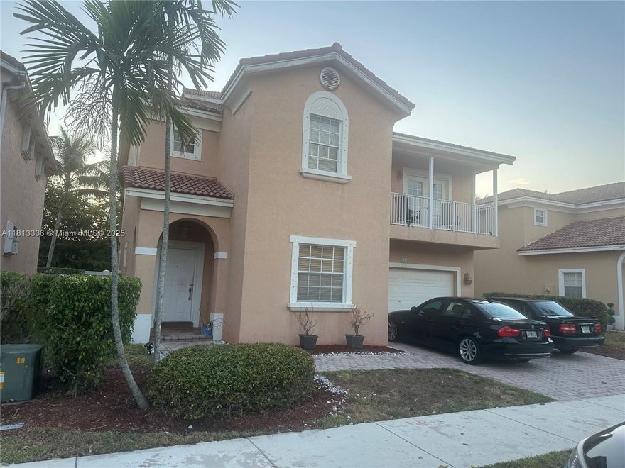 Great community with excellent schools two story home with five large bedrooms three baths two car garage two balcony, this property it needs to upgraded.
