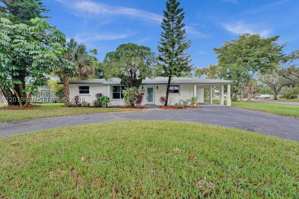 101 SW 53rd Ave