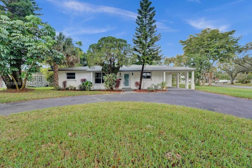 Amazing opportunity to own this beautifully remodeled pool home situated on a massive 11,350 sq. ft. corner lot. Completely updated in 2023, this home features a brand-new roof and extensive renovations throughout, offering modern style and peace of mind for its next owner.

The spacious split-bedroom floor plan provides both comfort and privacy, while the open-concept kitchen is filled with natural light and designed perfectly for entertaining. Upgraded windows and doors add both elegance and security, making this home truly move-in ready.

Step outside to enjoy the large backyard and pool area, perfect for relaxing or hosting family and friends. Conveniently located near shopping, dining, schools, and major highways, this property combines space, style, and location in one incredible package.

Homes like this do not last — schedule your private showing today!
Tennant occupied and 24 hours notice required!
