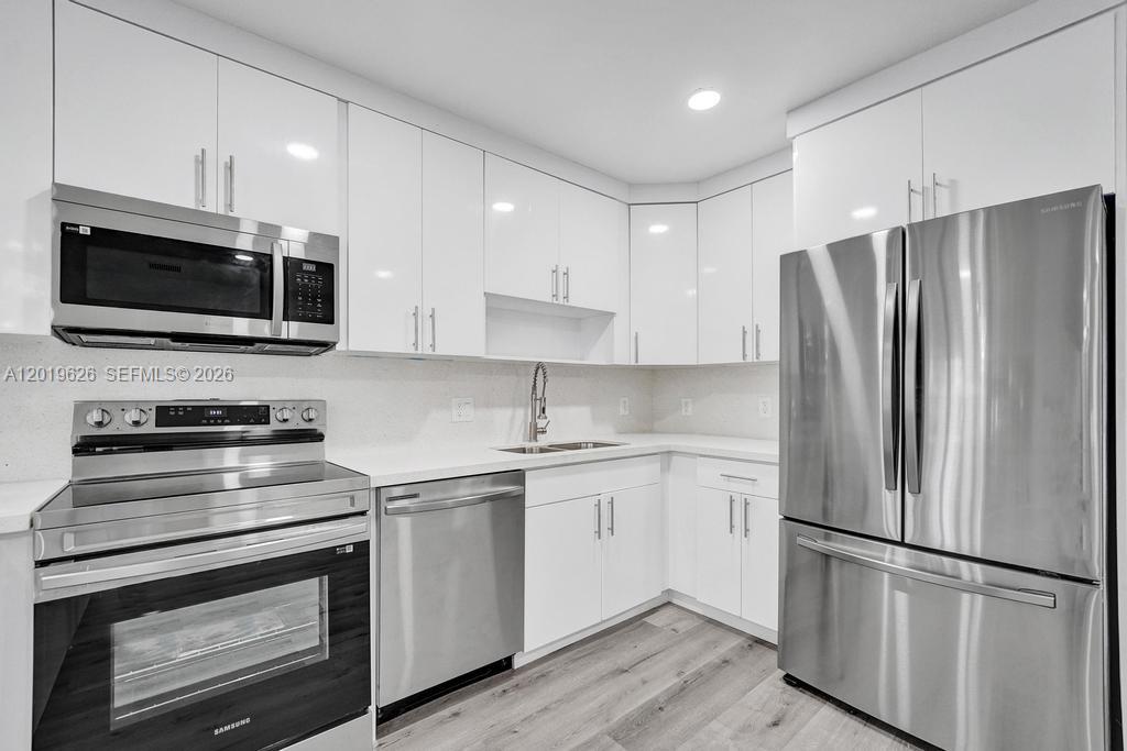 PLANTATION PARK FIFTH ADD - Residential