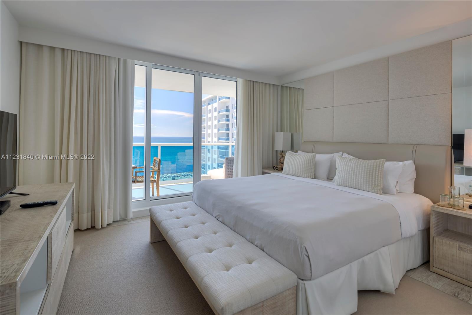 1 Hotel & Homes - Residential