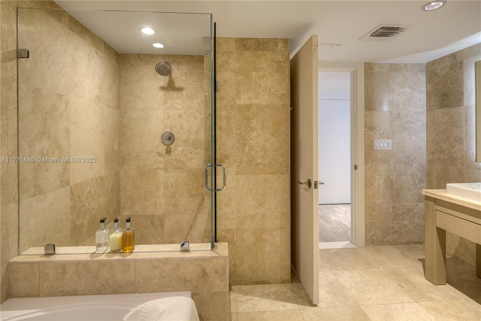 1 Hotel & Homes - Residential