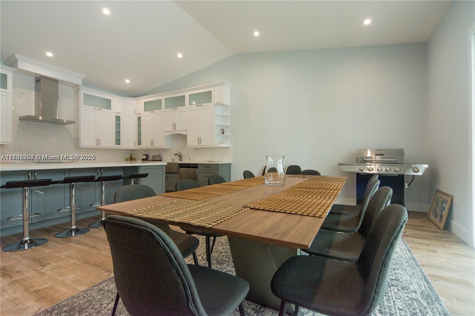 CURNIN HEIGHTS AMD - Residential