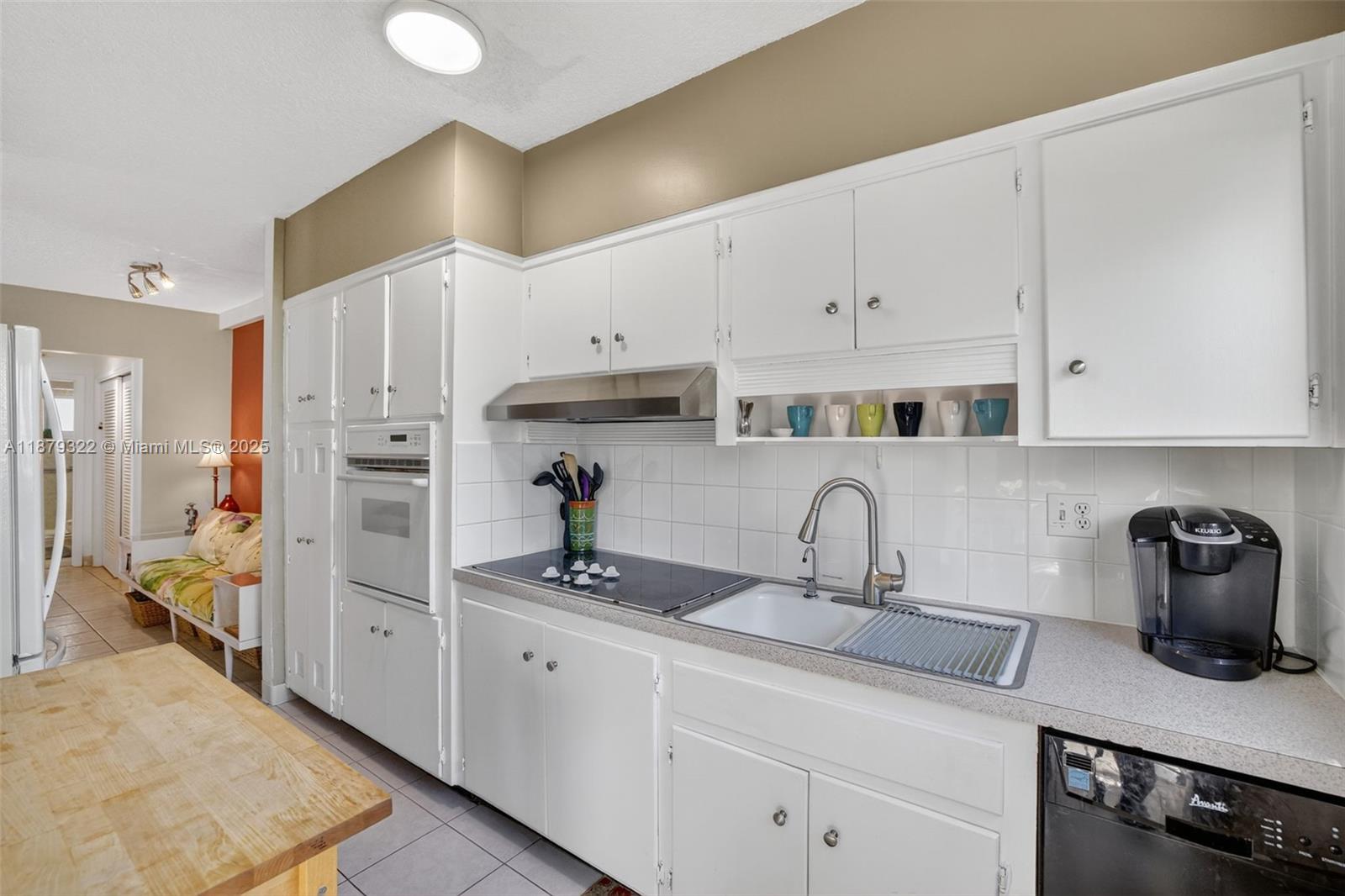 FT LAUD SURF CLUB CO-OP - Residential