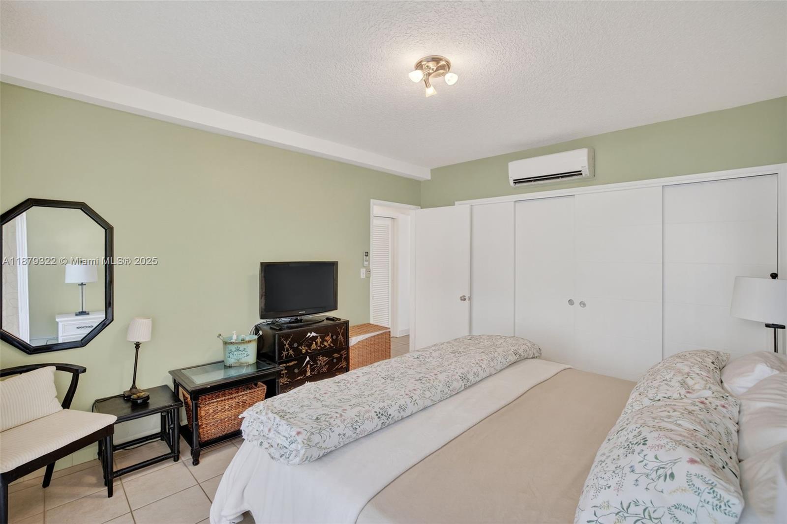 FT LAUD SURF CLUB CO-OP - Residential