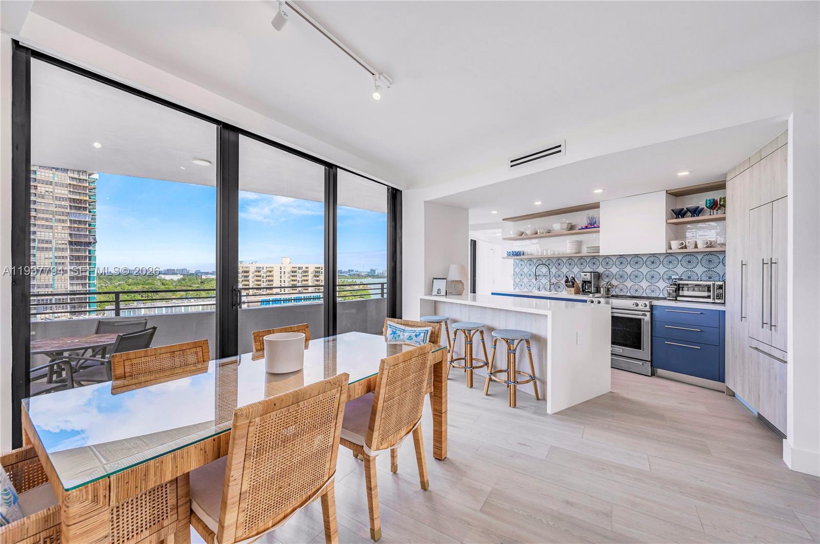 PALM BAY TOWERS CONDO - Residential