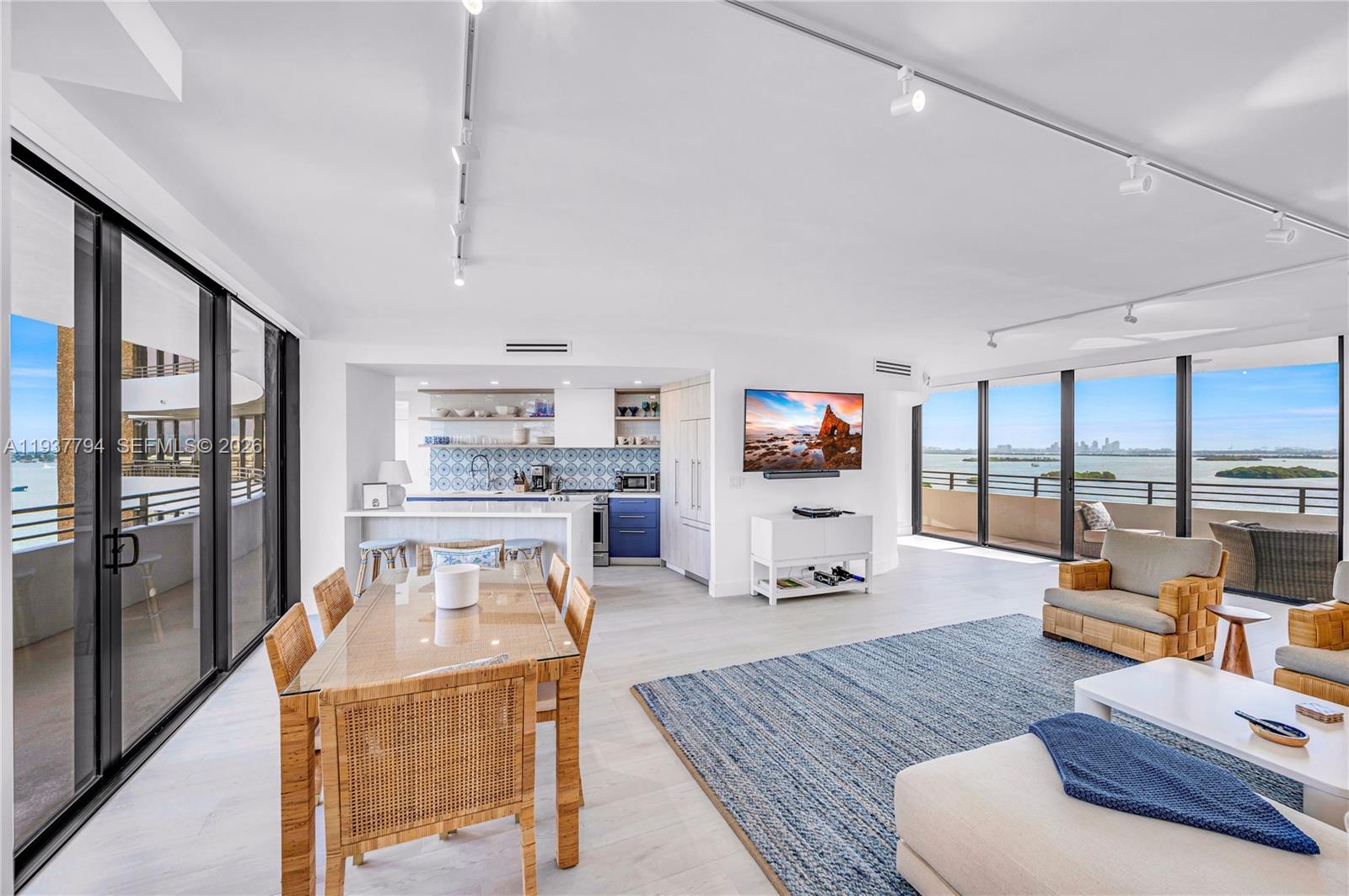 PALM BAY TOWERS CONDO - Residential