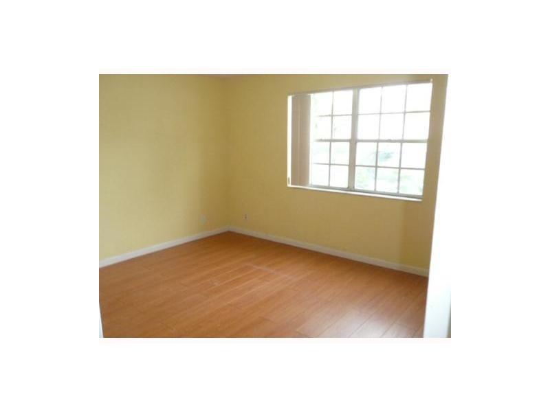 WINDMILL LAKES II CONDO - Residential Lease