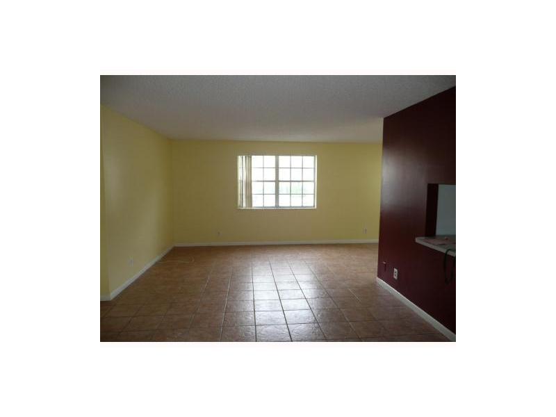 WINDMILL LAKES II CONDO - Residential Lease