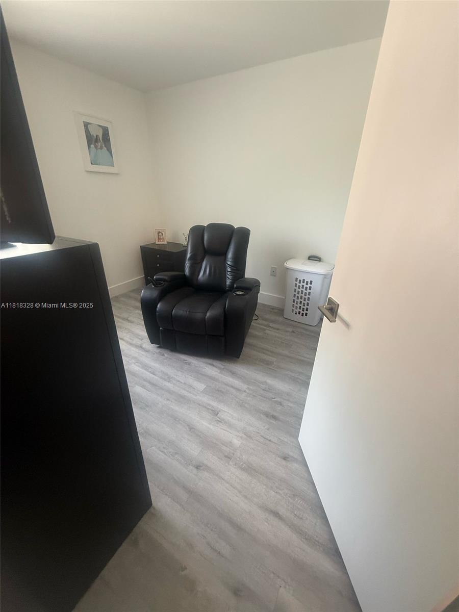 WEITZER SERENA LAKES TOWN - Residential