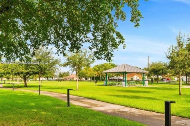 WEITZER SERENA LAKES TOWN - Residential