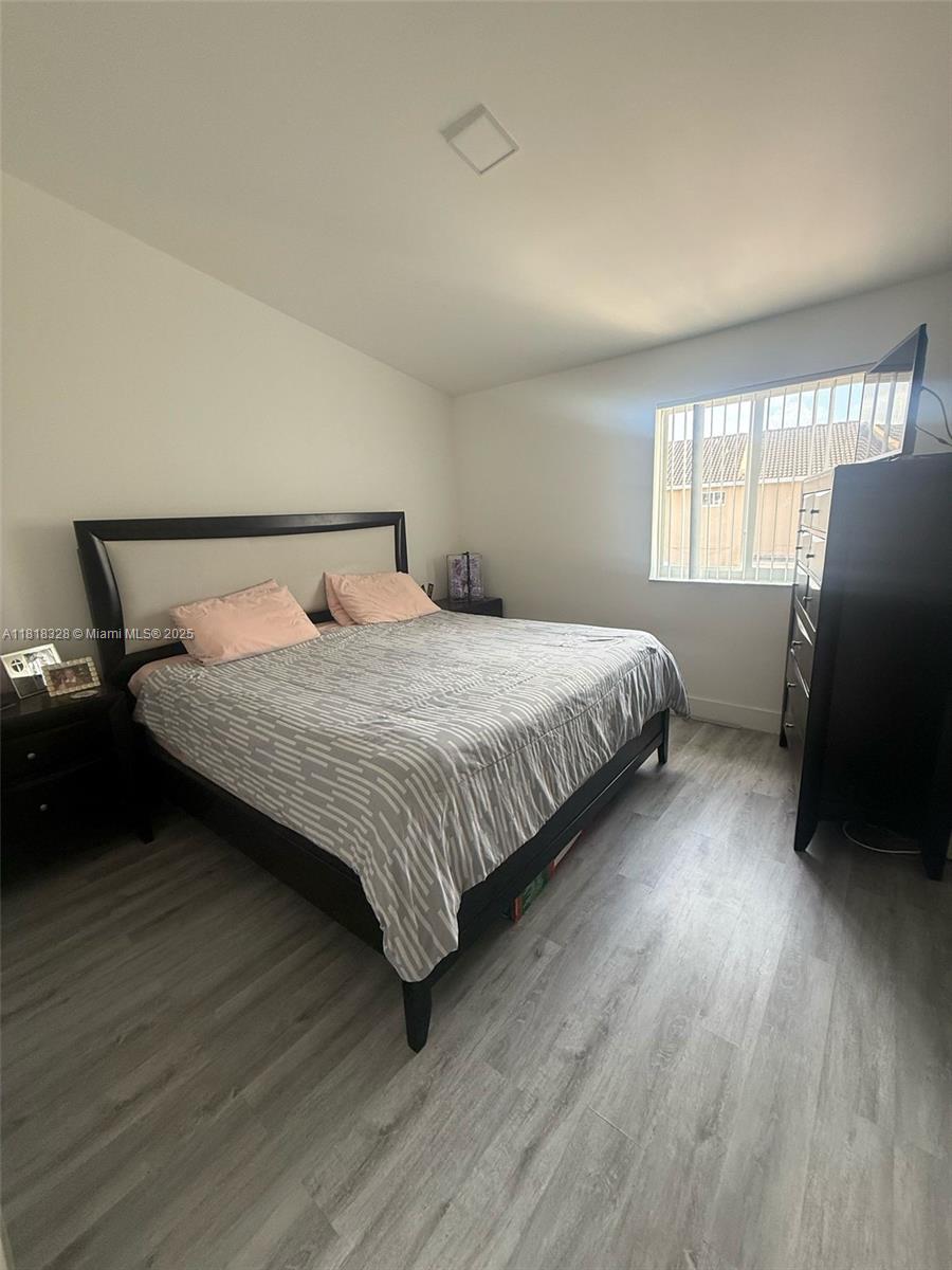 WEITZER SERENA LAKES TOWN - Residential