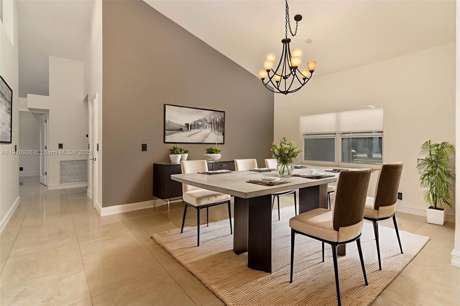 COUNTRY ISLES - Residential Lease