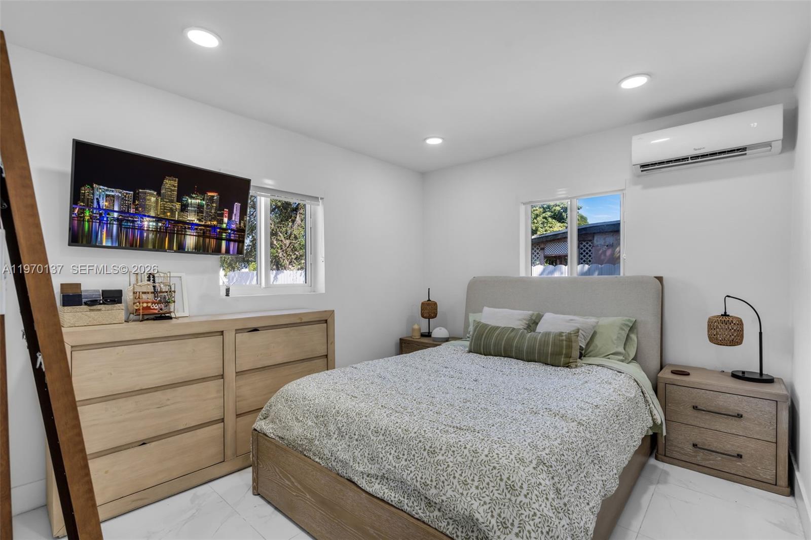 PL OF NORTH HAVEN - Residential