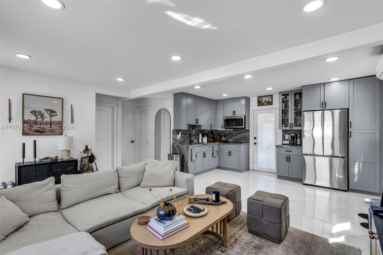 PL OF NORTH HAVEN - Residential