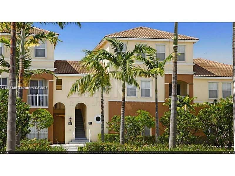 BEAUTIFUL APARTMENT IN A GATED COMMUNITY. SPACIOUS GROUND FLOOR UNIT WITH NICE GARDEN VIEW WITH NATURAL LIGHT, 3 BEDROOMS, 2 BATHS, WALKING CLOSET, TILED THROUGHOUT, KITCHEN HAS GRANITE COUNTERTOP ,STAINLESS STEEL APPLIANCES, WOOD CABINETRY, WASHER AND DRYER, PAINTED IN LIGHT TONES, 2 PARKING SPACES, KIDS PLAYGROUND, POOL, JOGGING TRACK,LAKE, SECURITY PATROL 24/7. CENTRALLY LOCATED CLOSE TO MAYOR EXPRESS WAYS, AIRPORT, UNIVERSITIES, MALLS, RESTAURANTS AND MUCH MORE.