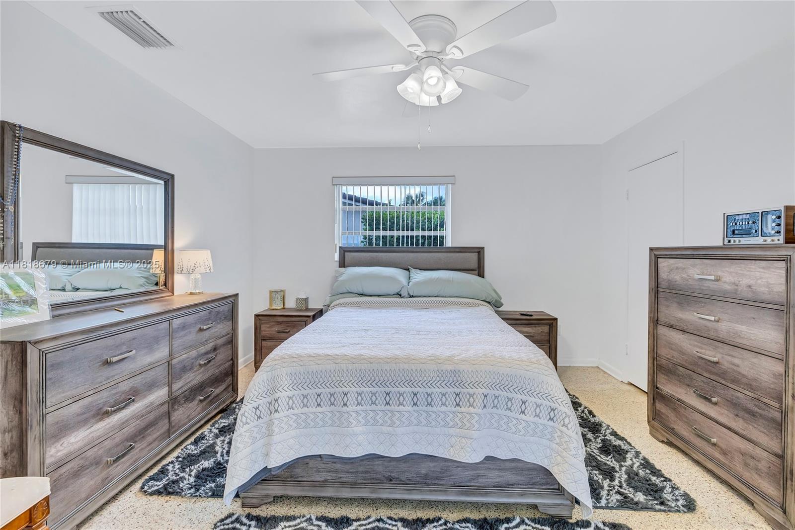 MIAMI LAKES SEC 4 - Residential