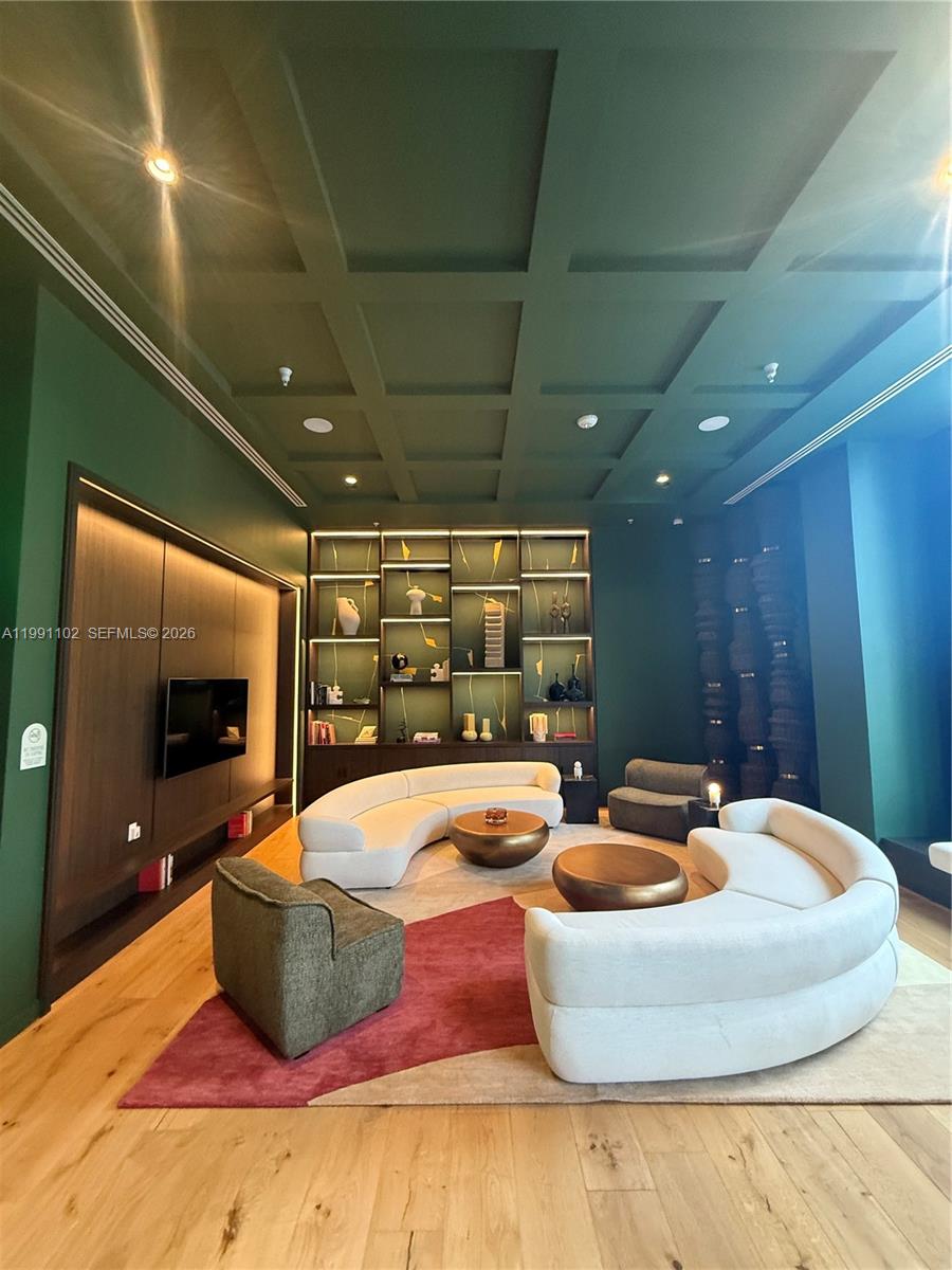 THE CROSBY MIAMI WORLD C - Residential