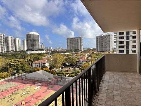 18181 NE 31st Ct 1108 Aventura FL 33160