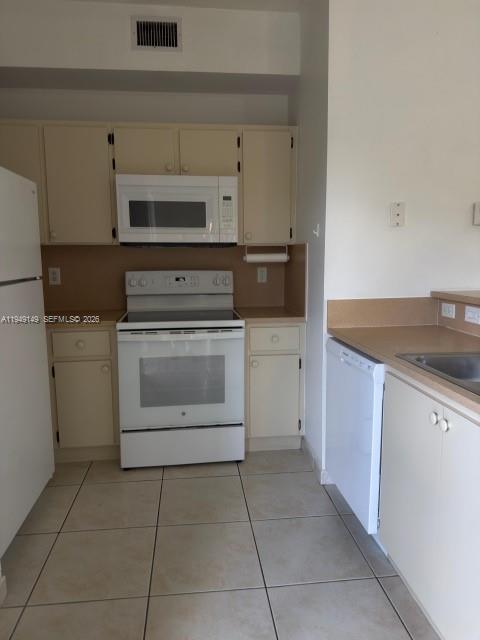 PALM GARDENS AT DORAL CON - Residential