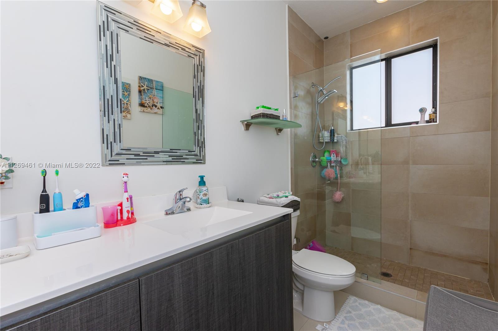 Photo 18 of 20 of 525 SW 91st Ct townhome