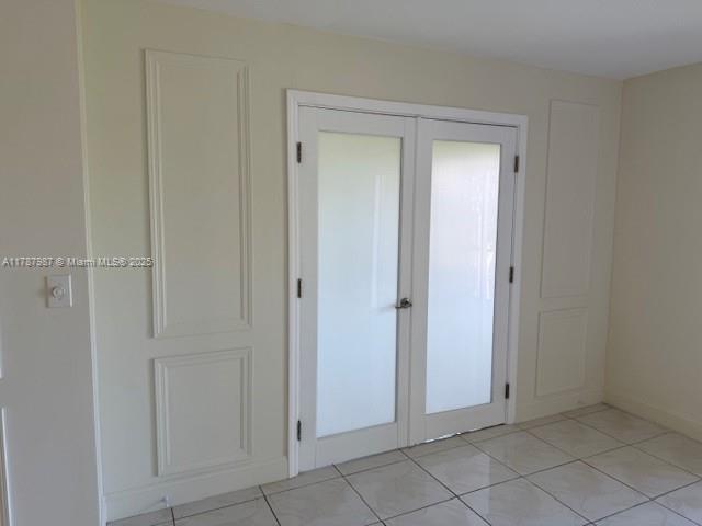 INVERRARY COUNTRY CLUB - Residential Lease