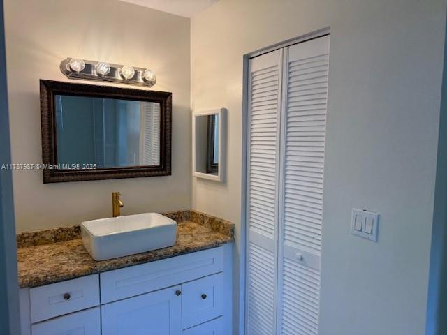 INVERRARY COUNTRY CLUB - Residential Lease