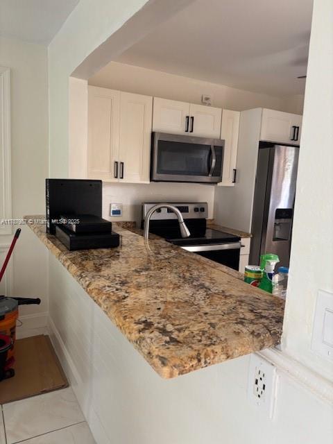 INVERRARY COUNTRY CLUB - Residential Lease