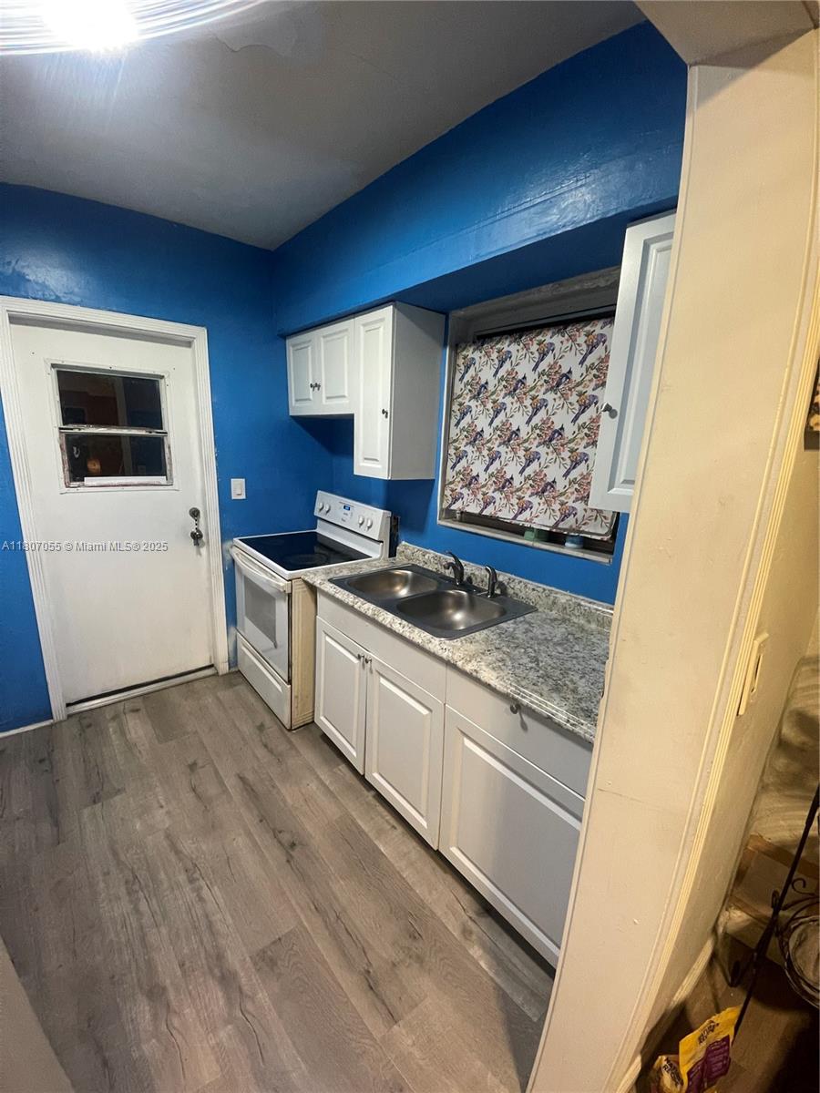 1390 NW 56th St