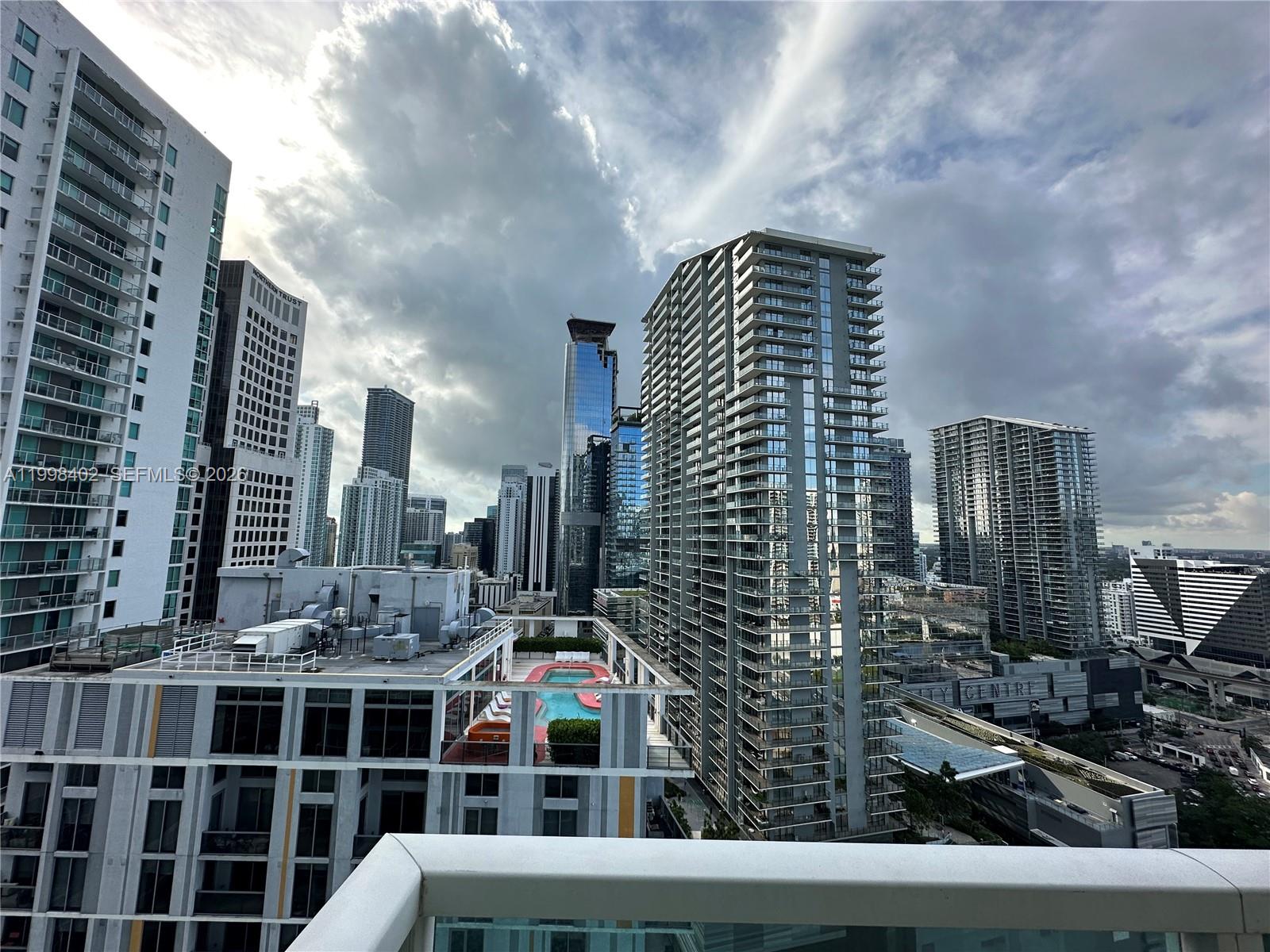 BRICKELL ON THE RIVER S T - Residential Lease