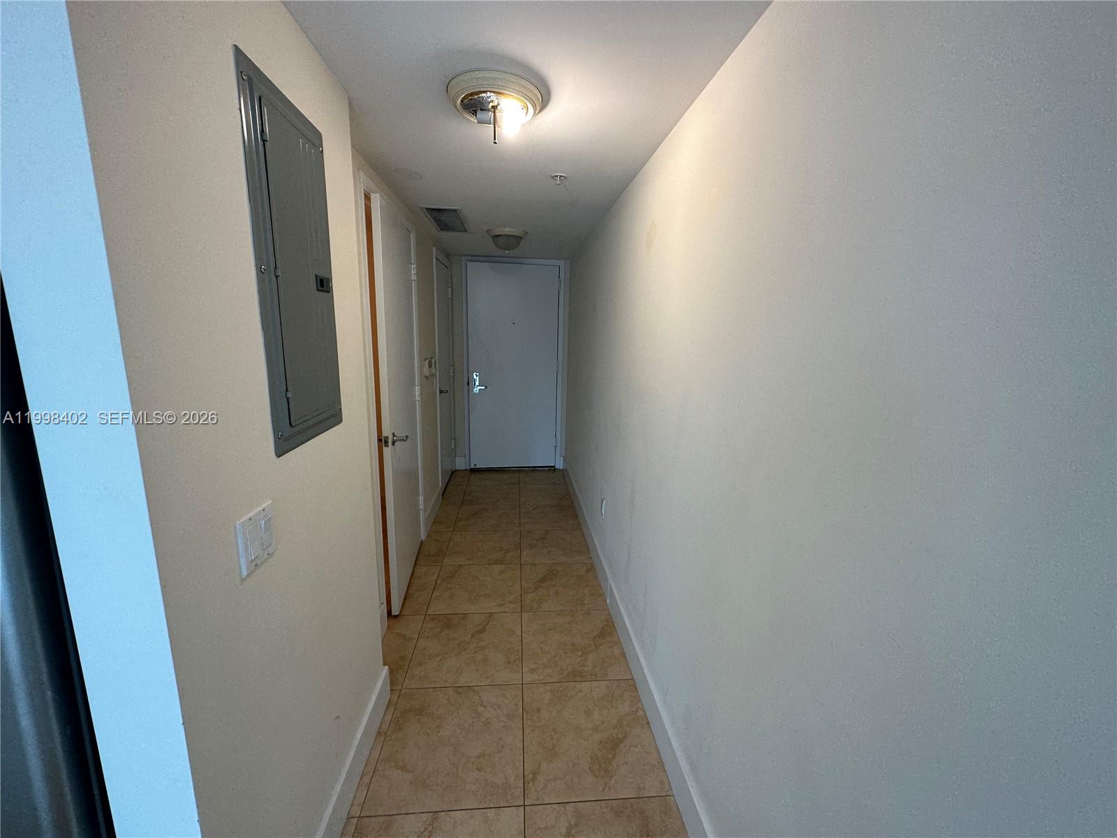 BRICKELL ON THE RIVER S T - Residential Lease