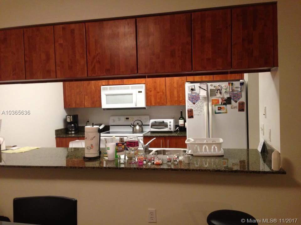 THE CLUB AT BRICKELL BAY - Residential Lease