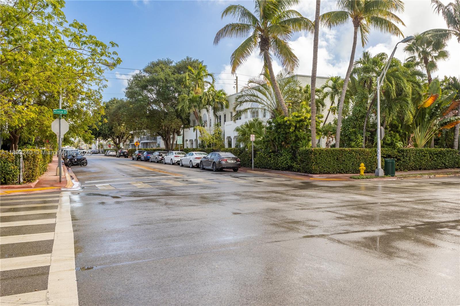 FRIENDLY CORNER CONDO - Residential