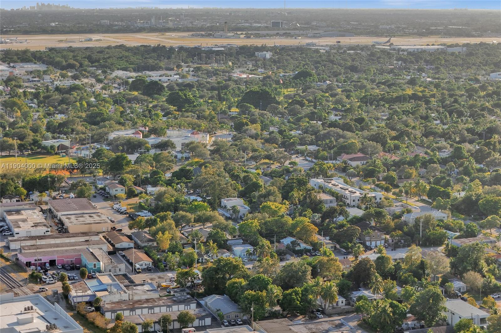LAUDERDALE - Residential Income