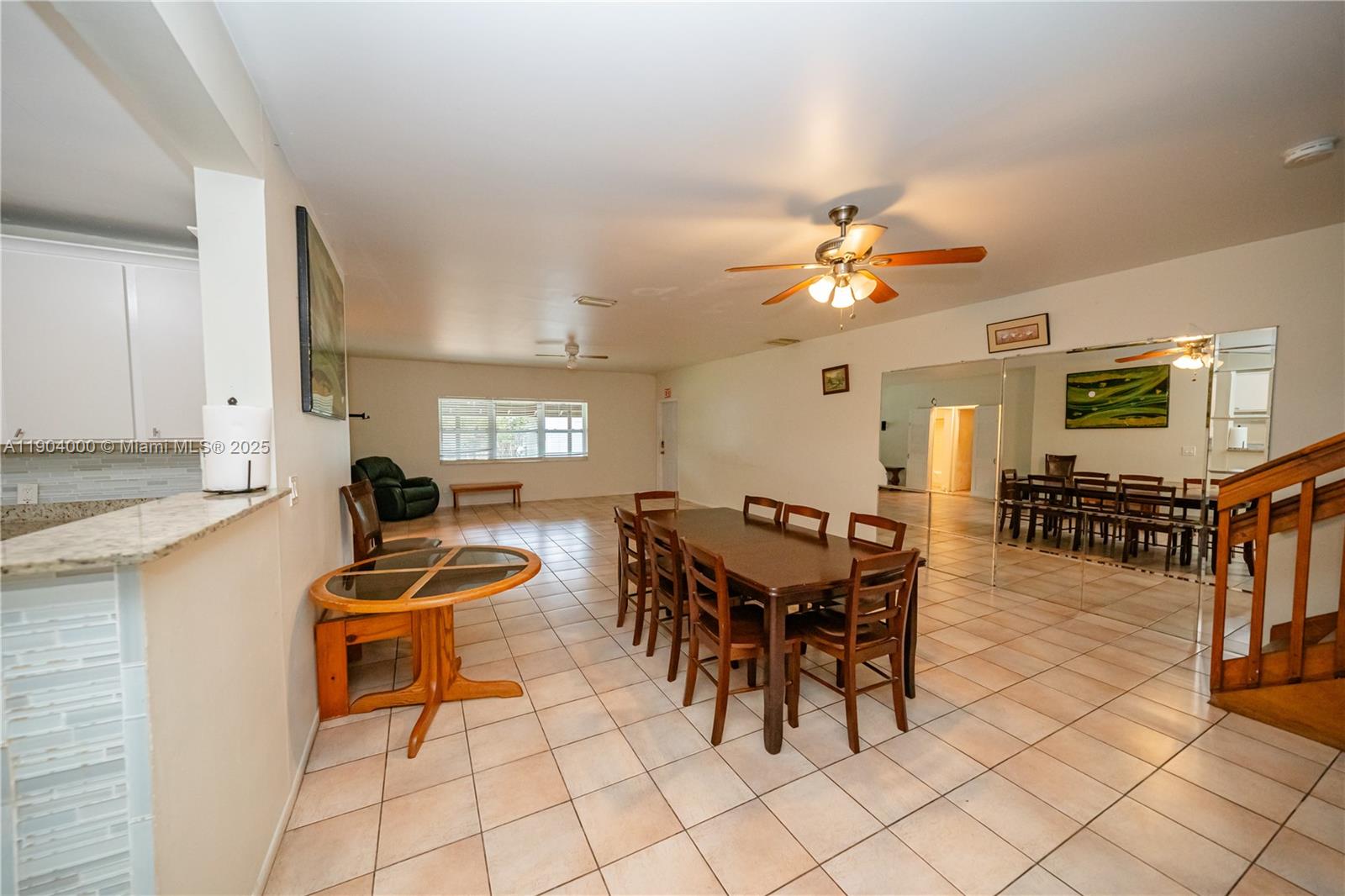 LAUDERDALE - Residential Income