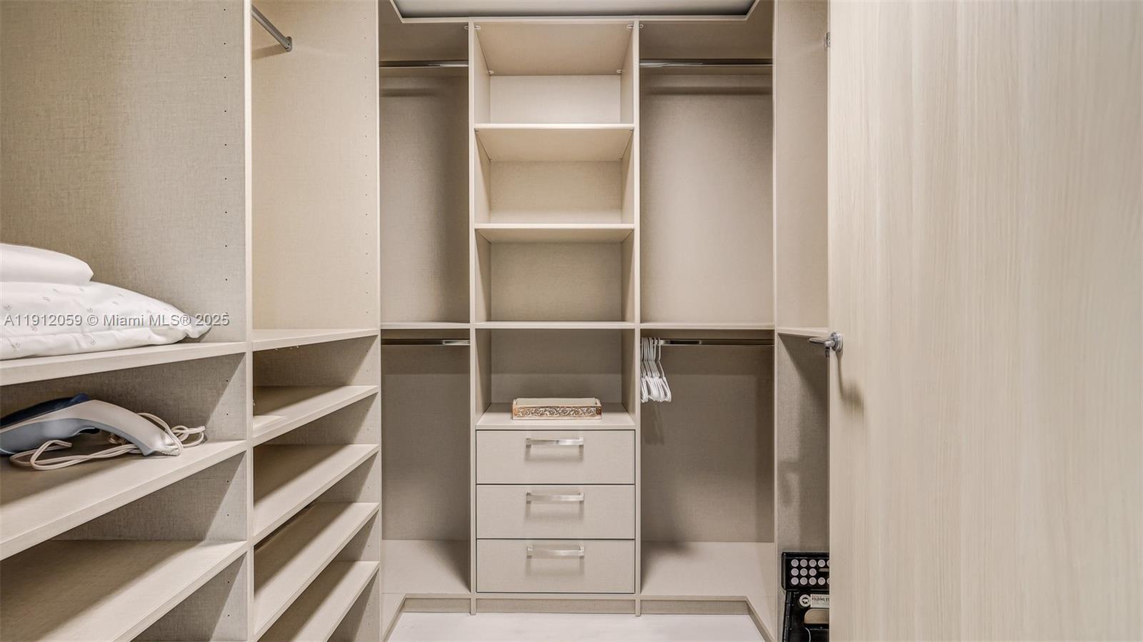 BRICKELL FLATIRON CONDO - Residential Lease