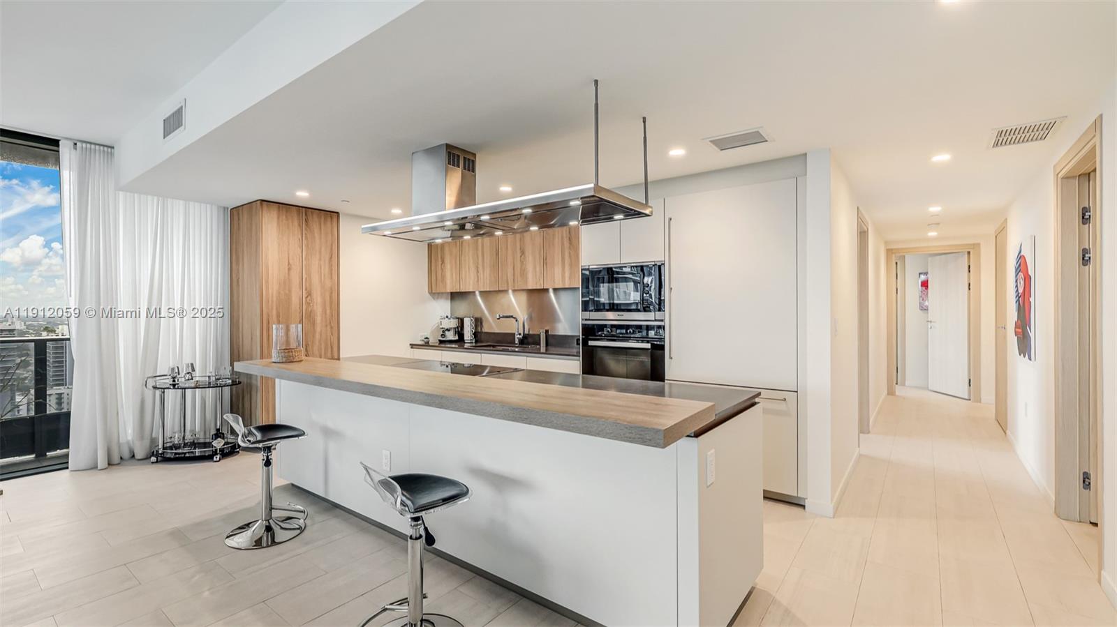 BRICKELL FLATIRON CONDO - Residential Lease