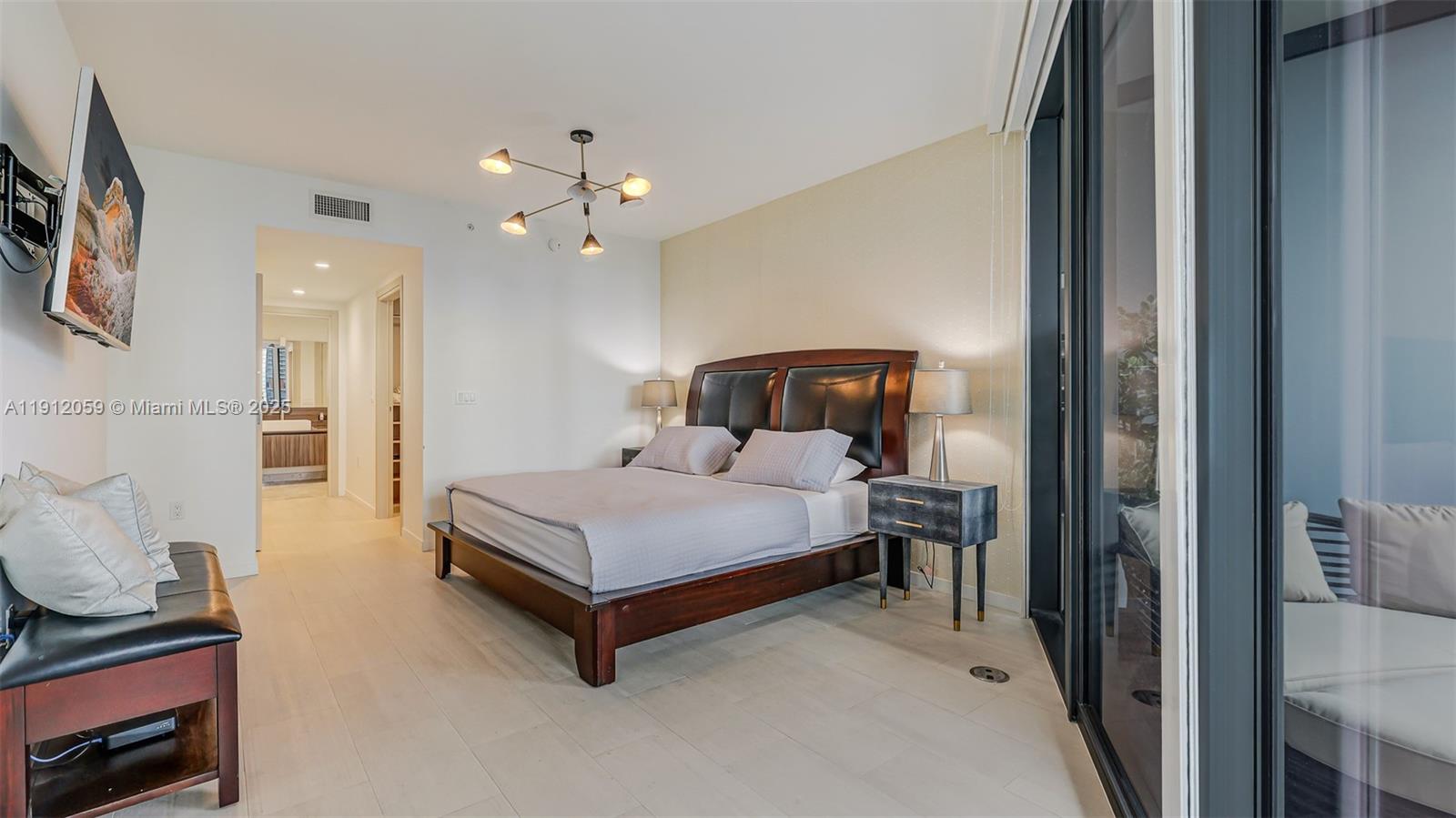 BRICKELL FLATIRON CONDO - Residential Lease