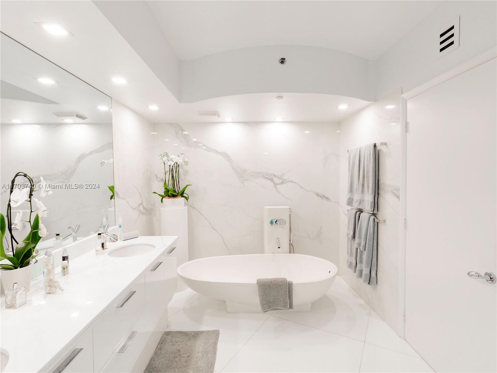 MURANO GRANDE AT PORTOFIN - Residential