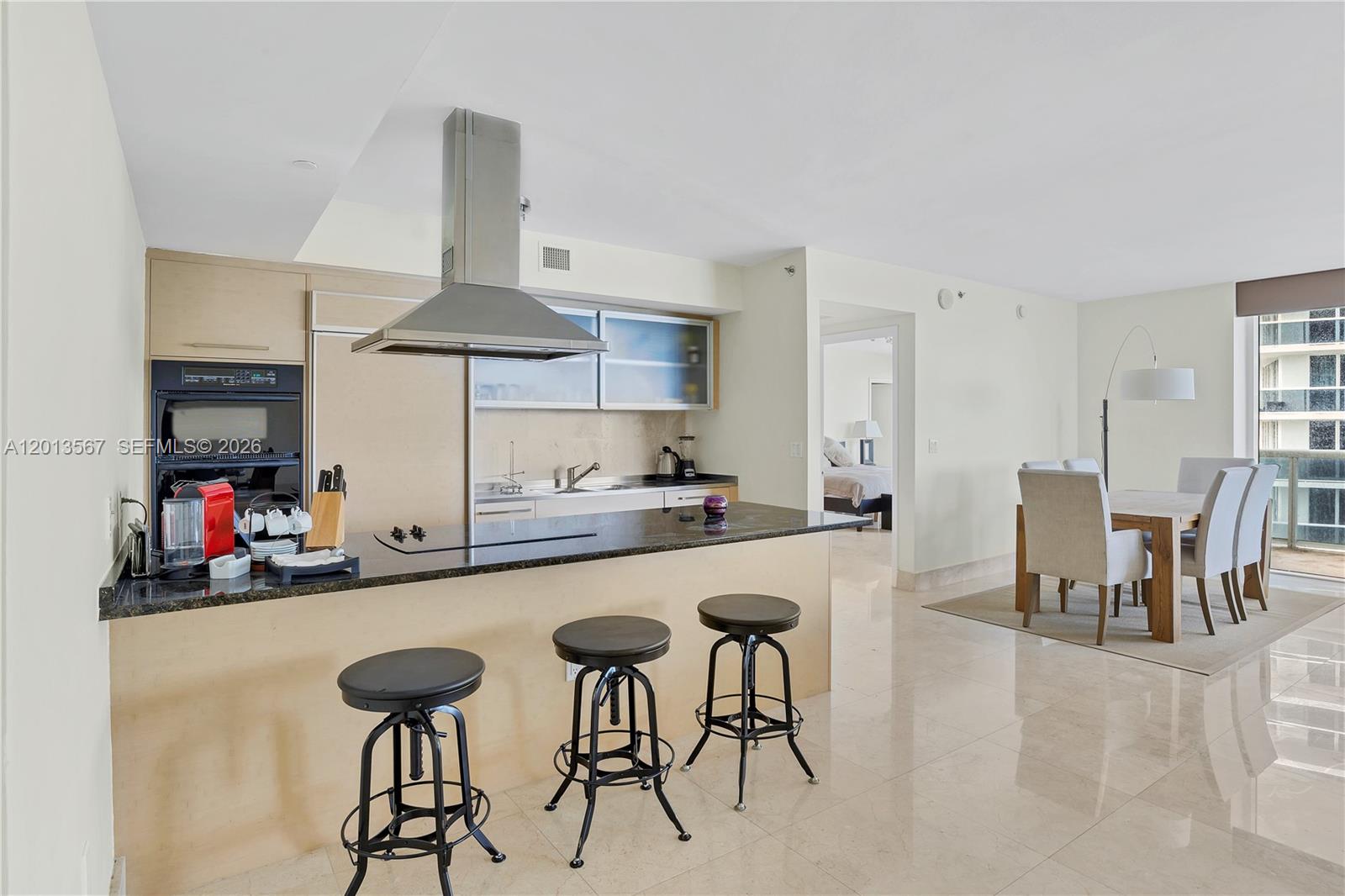 BEACH CLUB CONDO - Residential Lease