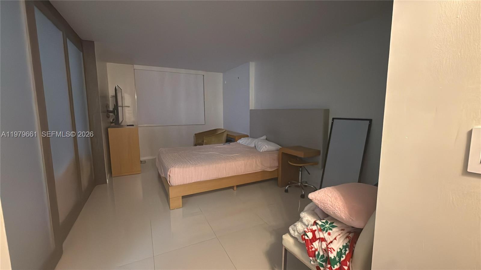 MAISON GRANDE CONDO - Residential Lease