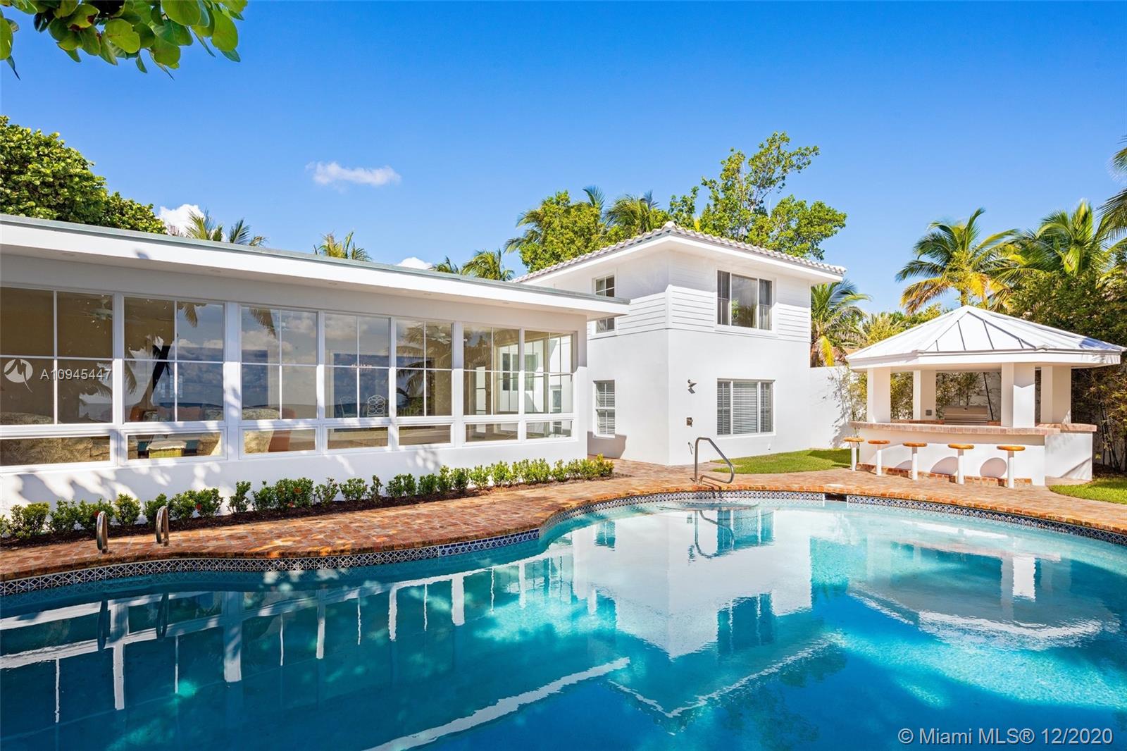 GOLDEN BEACH - Residential